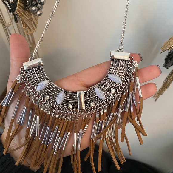 Statement necklace - Picture 3 of 3